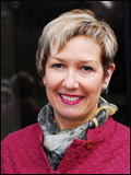 Porträt von Cornelia Ernenputsch
